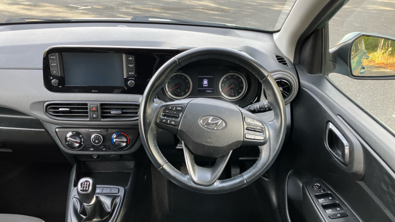 Hyundai i10 1.0 MPi SE Connect 5dr Petrol Hatchback